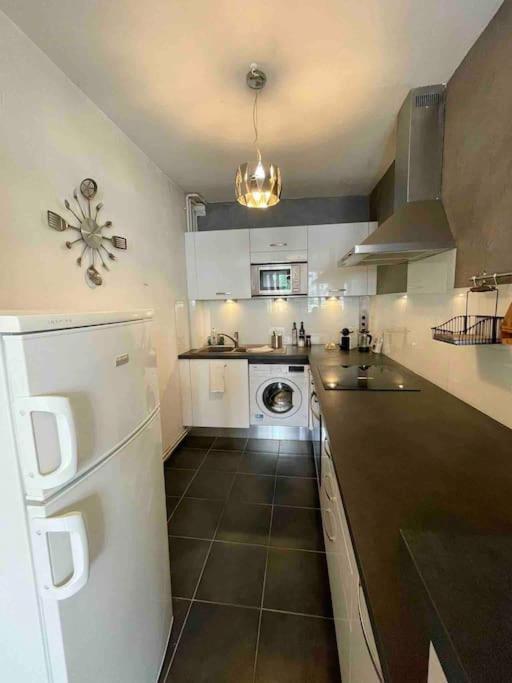 Appartement 2 Chambres Au Coeur De Страсбург Екстериор снимка